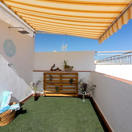 Sea & Wave Al Rolo Beach Apartment Malaga Exterior photo