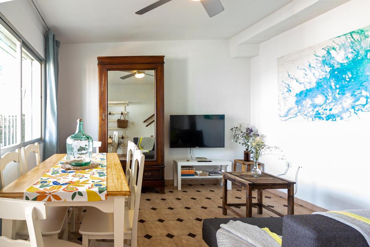 Sea & Wave Al Rolo Beach Apartment Malaga Exterior photo
